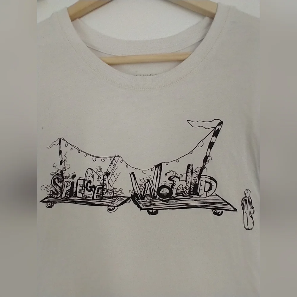 Spiegel World T Shirt Size Large Cream Beige